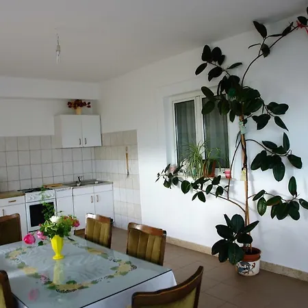 Apartment Apartman Matea *